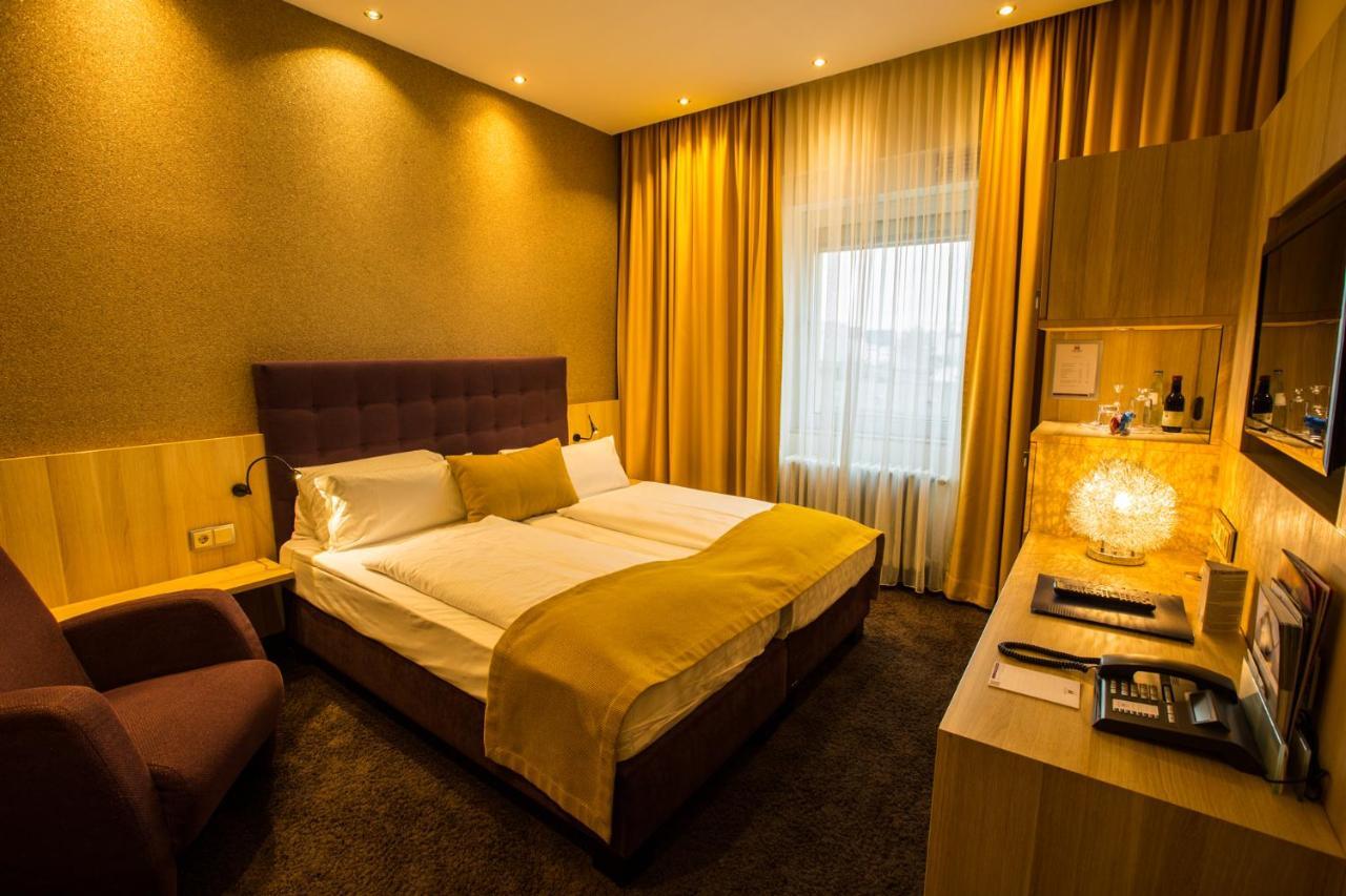Top Hotel Hammer - Mainz Hauptbahnhof Екстер'єр фото