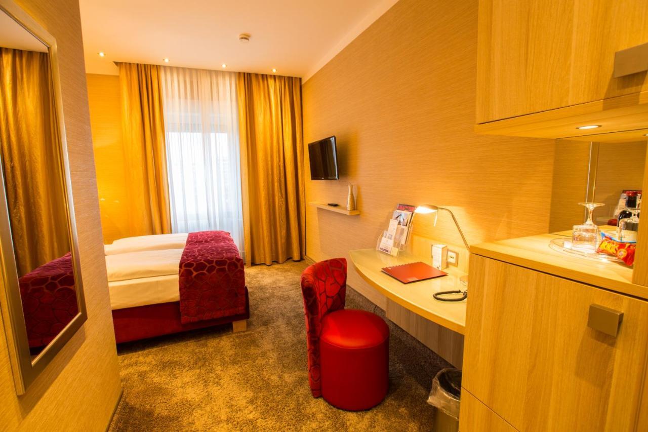 Top Hotel Hammer - Mainz Hauptbahnhof Екстер'єр фото